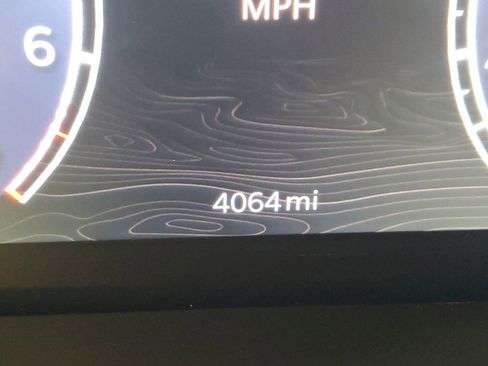 Used 2025 Jeep Grand Cherokee Laredo X image 26