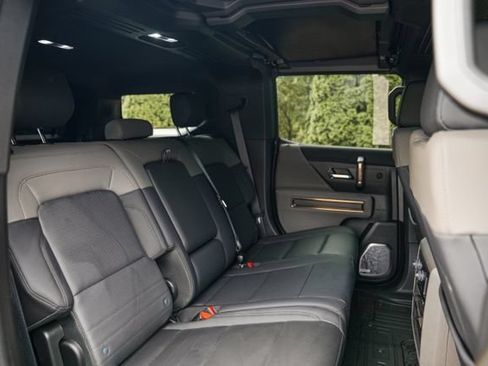 Used 2024 GMC Hummer EV 3X AWD/4WD image 47