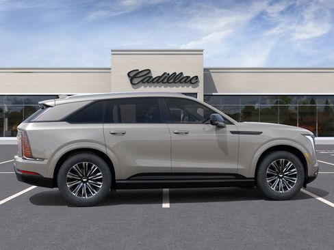 New 2026 Cadillac Escalade IQ Sport 1 w/ LPO, Floor Liner Package AWD/4WD image 5