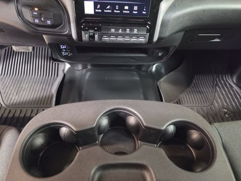 New 2026 RAM 2500 Tradesman AWD/4WD image 21
