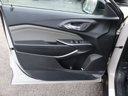 New 2026 Chevrolet Trax ACTIV w/ Driver Confidence Package image 3