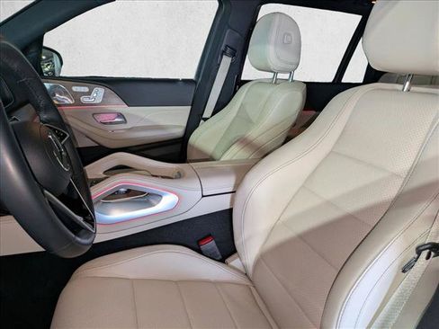 Certified 2024 Mercedes-Benz GLS 450 4MATIC image 21