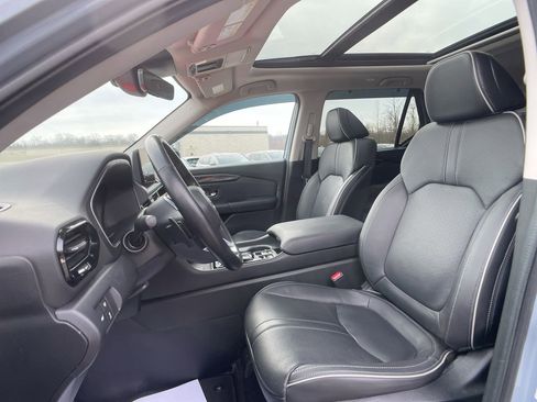 Used 2023 Honda Pilot Elite image 12