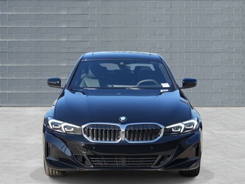 New 2026 BMW 330i Sedan w/ Convenience Package image 2