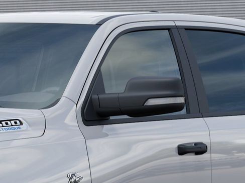 New 2026 RAM 1500 2WD Crew Cab image 12