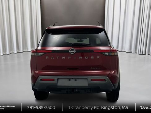 New 2026 Nissan Pathfinder SL AWD/4WD image 6