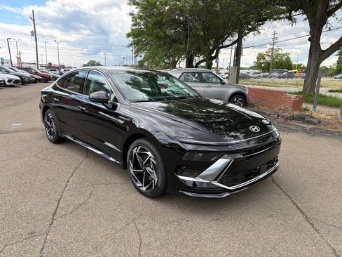 New 2026 Hyundai Sonata SEL FWD image 1