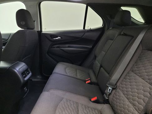 Used 2021 Chevrolet Equinox LT w/ LPO, Cargo Package image 18