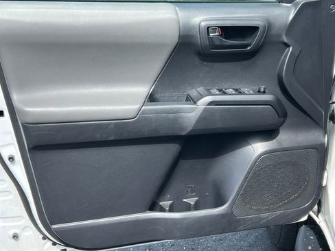 Used 2023 Toyota Tacoma SR AWD/4WD image 16