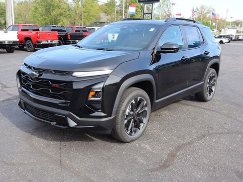 New 2026 Chevrolet Equinox RS w/ LPO, Floor Liner Package AWD/4WD image 28