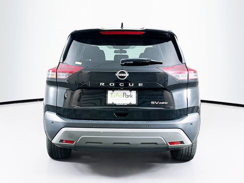 Used 2023 Nissan Rogue SV image 7