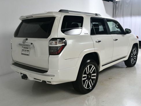 Used 2018 Toyota 4Runner Limited image 9