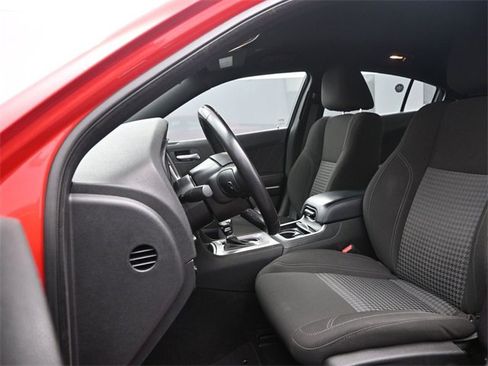 Used 2023 Dodge Charger SXT image 9