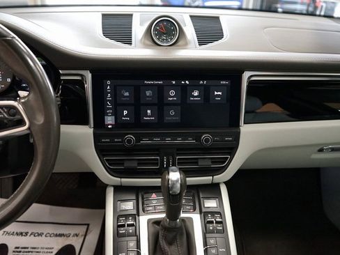 Used 2020 Porsche Macan S image 6