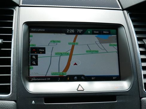 Used 2015 Ford Taurus SEL w/ Equipment Group 201A FWD image 21