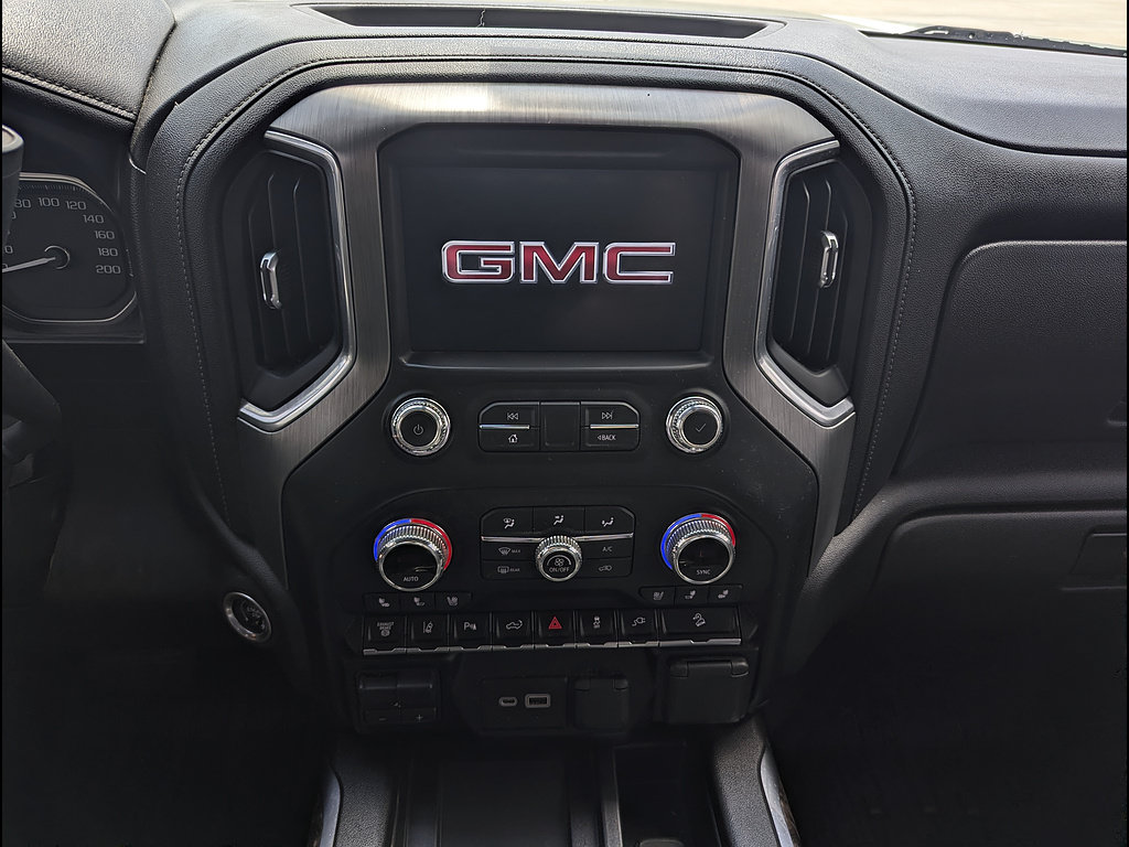 Used 2021 GMC Sierra 3500 Denali w/ Denali Ultimate Package AWD/4WD image 31