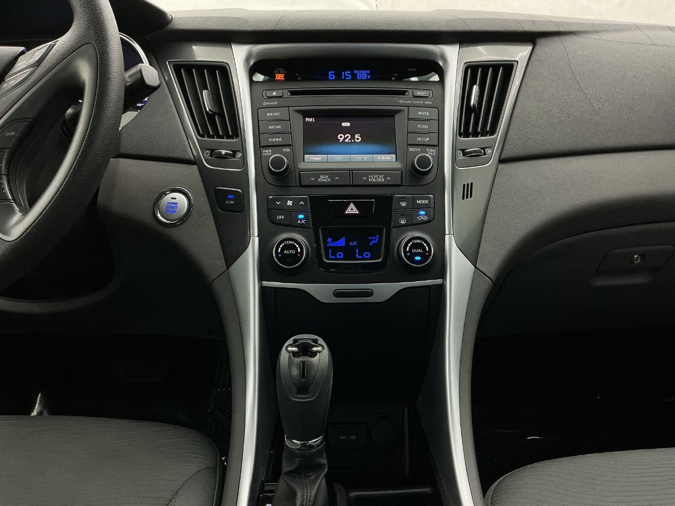 Used 2015 Hyundai Sonata Hybrid FWD image 29