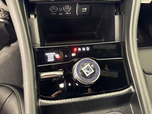 New 2026 Jeep Grand Cherokee Limited image 32