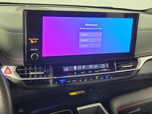 Used 2025 Toyota Sienna XSE w/ XSE Premium Package FWD image 30