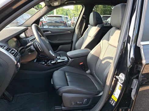 Used 2024 BMW X3 xDrive30i w/ Premium Package AWD/4WD image 10