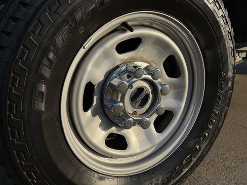 Used 2024 Ford F350 XL w/ FX4 Off-Road Package image 11