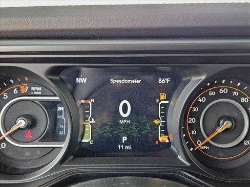 New 2025 Jeep Gladiator Mojave w/ Convenience Group image 11