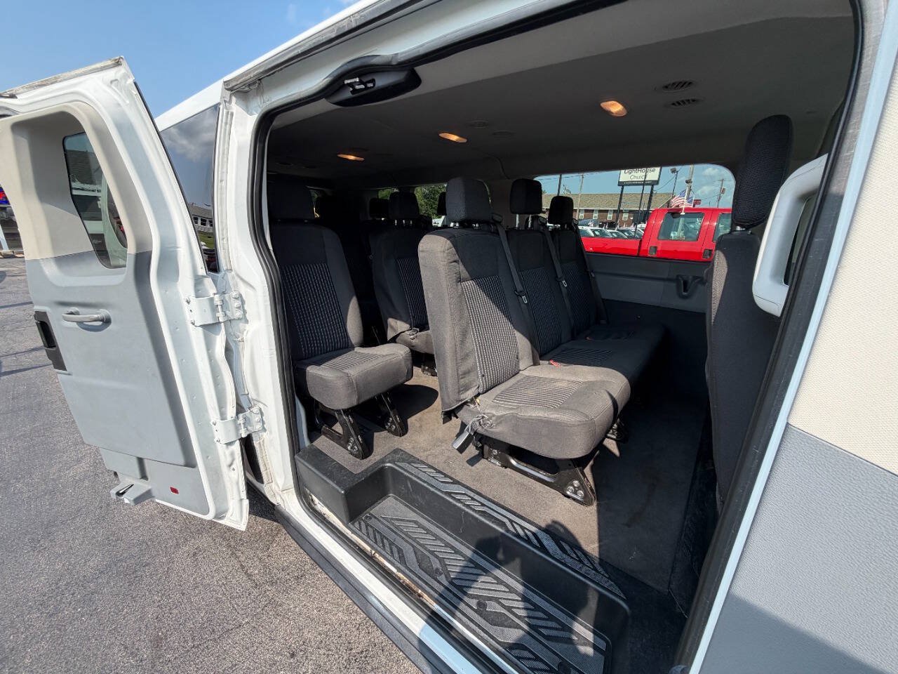Used 2018 Ford Transit 350 XL RWD image 17