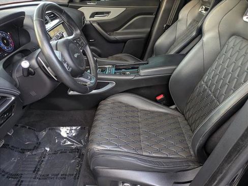 Used 2020 Jaguar F-PACE SVR AWD/4WD image 16