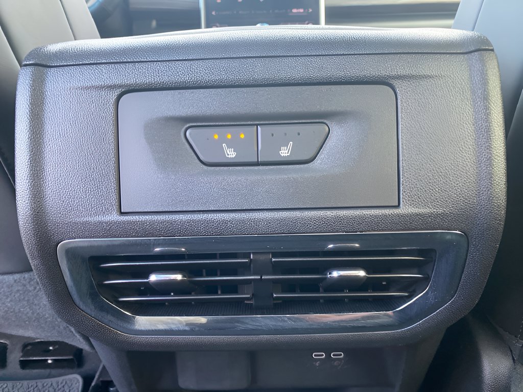 Used 2025 GMC Sierra EV Denali AWD/4WD image 15