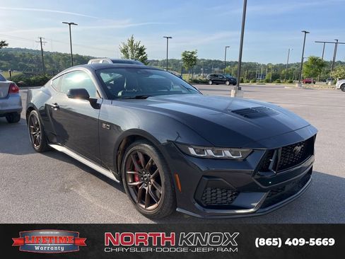 Used 2024 Ford Mustang GT Premium RWD image 2