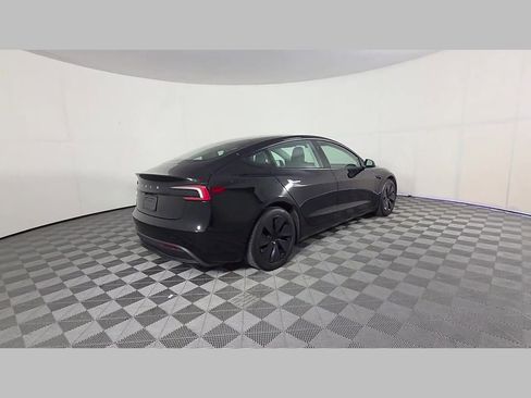 Used 2024 Tesla Model 3 Standard Range RWD image 39