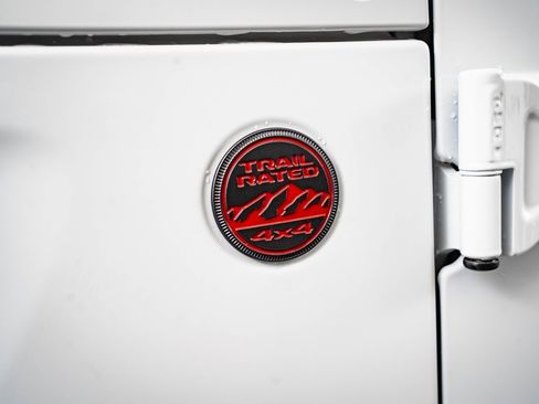 Used 2021 Jeep Wrangler Unlimited Rubicon image 9