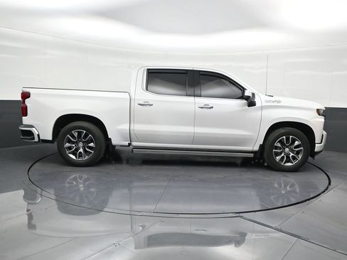 Used 2020 Chevrolet Silverado 1500 High Country w/ Technology Package image 7