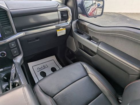 Used 2022 Ford F150 Lariat w/ Equipment Group 502A High image 20