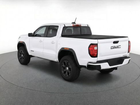 Used 2024 GMC Canyon Elevation w/ Convenience Package RWD image 3