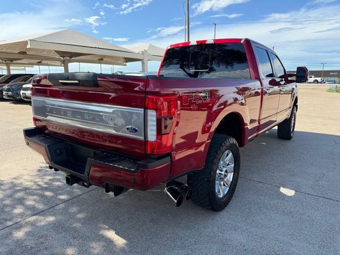 Used 2017 Ford F250 Platinum w/ FX4 Off-Road Package AWD/4WD image 7