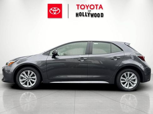 New 2026 Toyota Corolla SE FWD image 9