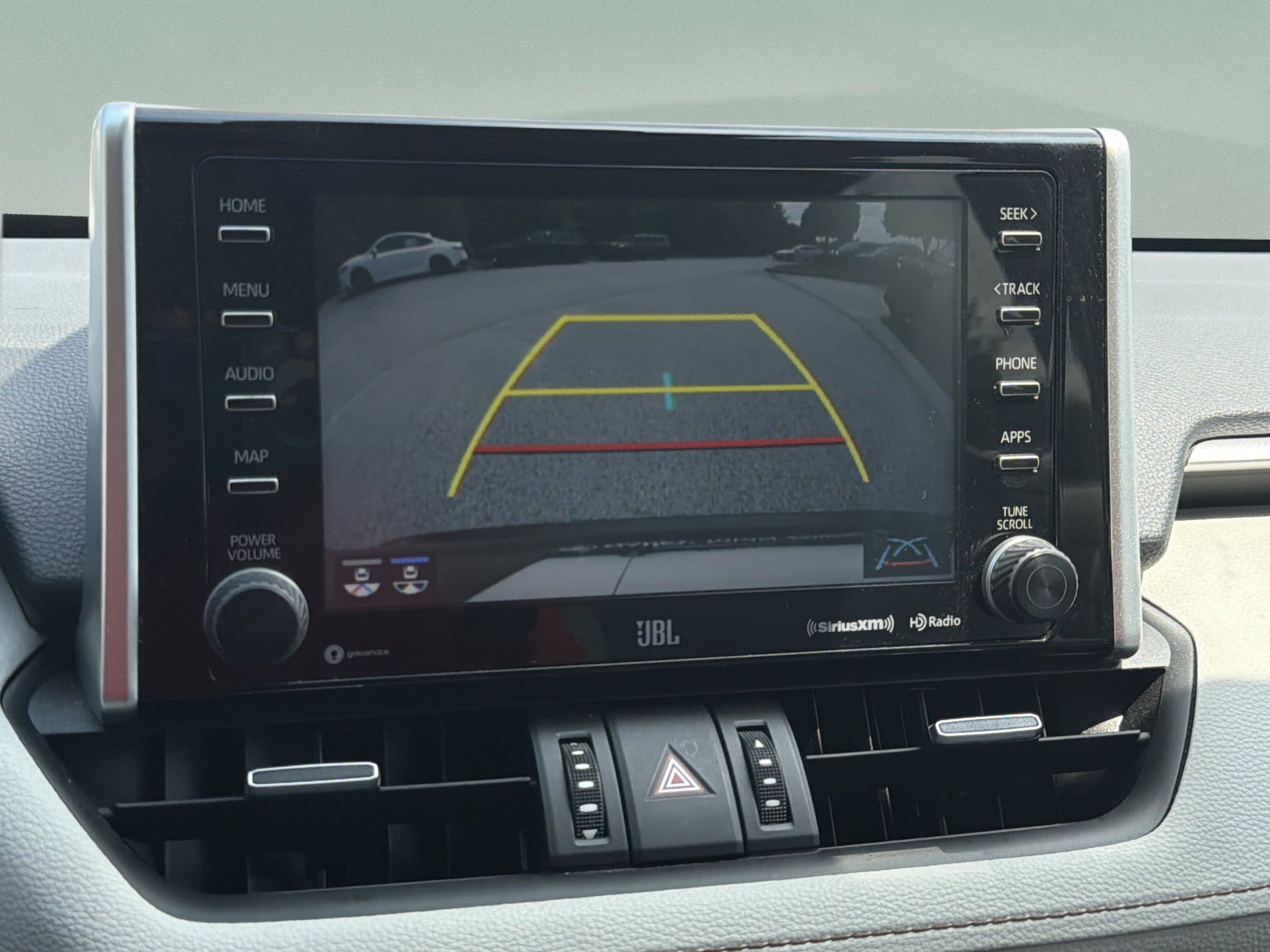 Used 2019 Toyota RAV4 XLE Premium w/ Cold Weather Package FWD image 8