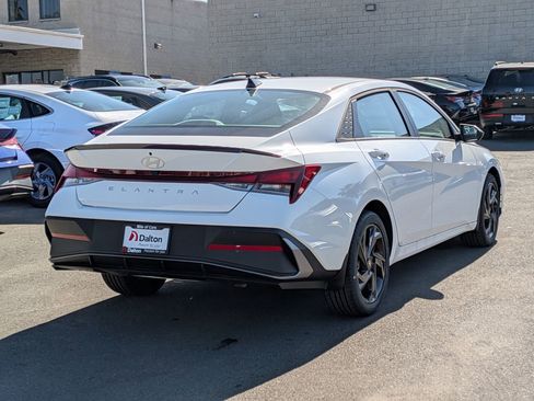 New 2026 Hyundai Elantra Sport image 4