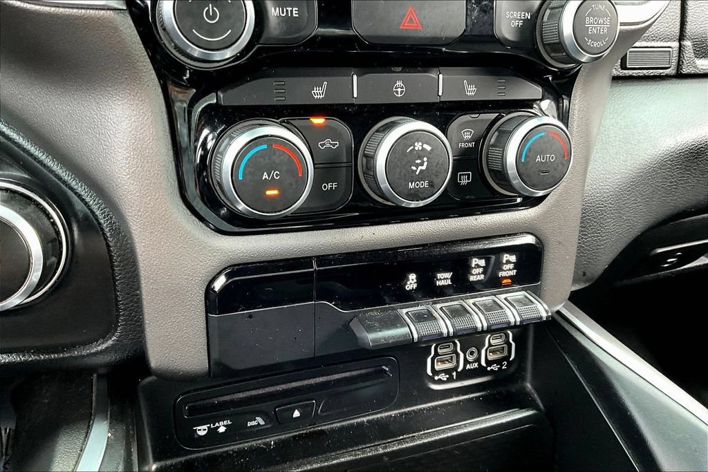 Used 2019 RAM 1500 Big Horn AWD/4WD image 14