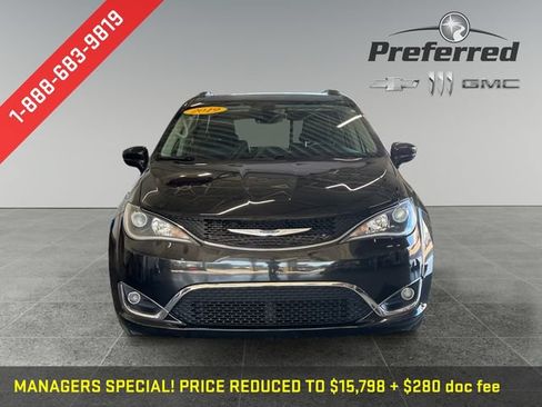Used 2019 Chrysler Pacifica Touring-L FWD image 13