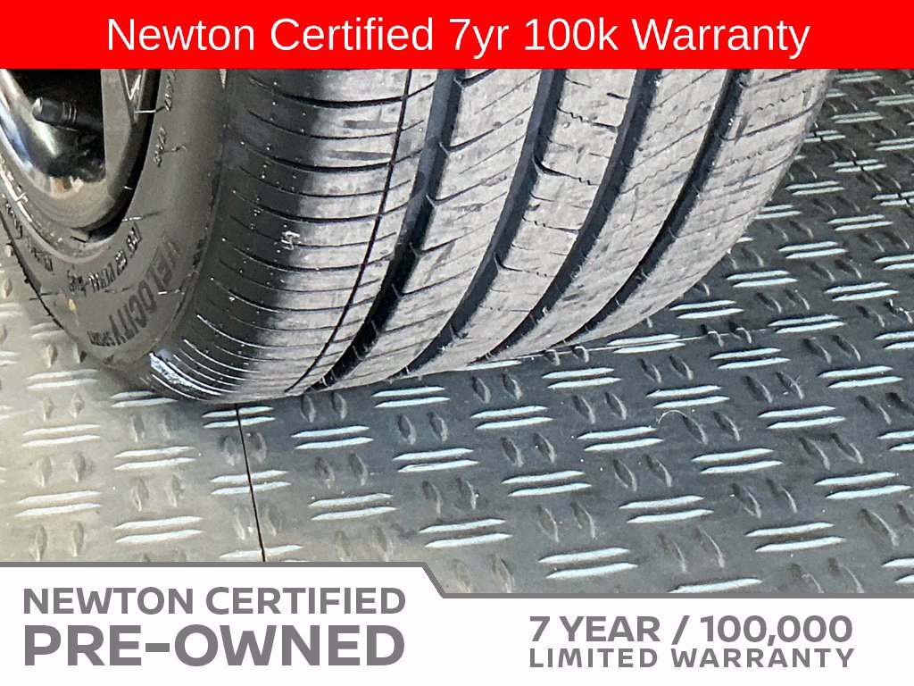 Used 2024 Nissan Sentra SR w/ SR Premium Package FWD image 45