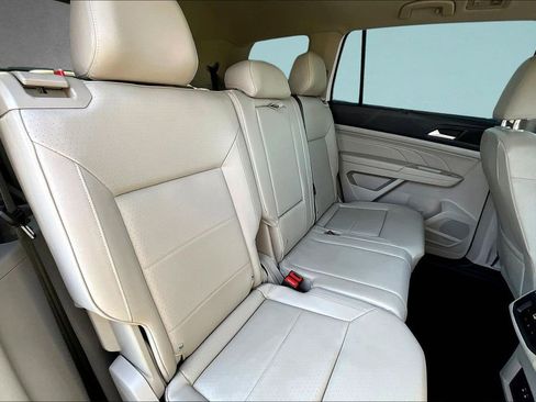 Used 2022 Volkswagen Atlas SE image 26
