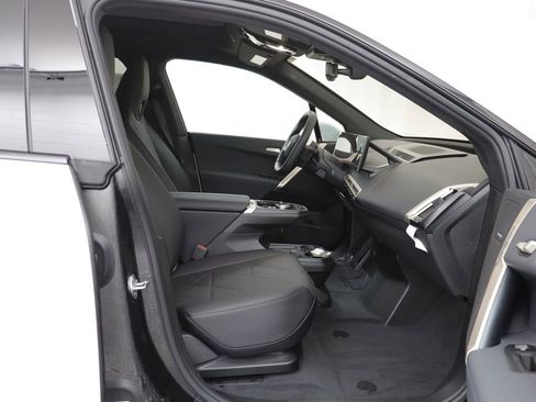 New 2026 BMW iX xDrive60 image 22
