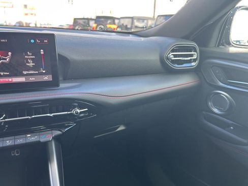 Used 2024 Dodge Hornet R/T Plus w/ R/T Blacktop Package image 19