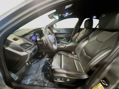Used 2023 Cadillac CT4 Sport RWD image 16