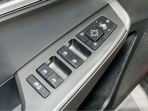 Used 2024 Kia EV6 Light image 7