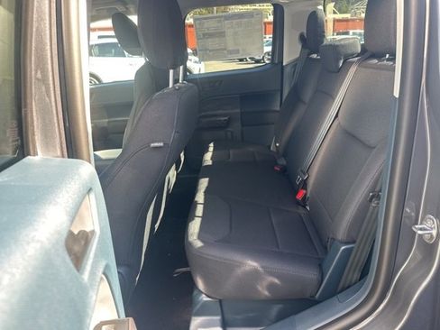 New 2025 Ford Maverick XL image 26