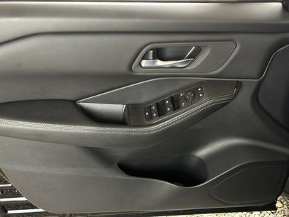 Used 2024 Nissan Rogue SV