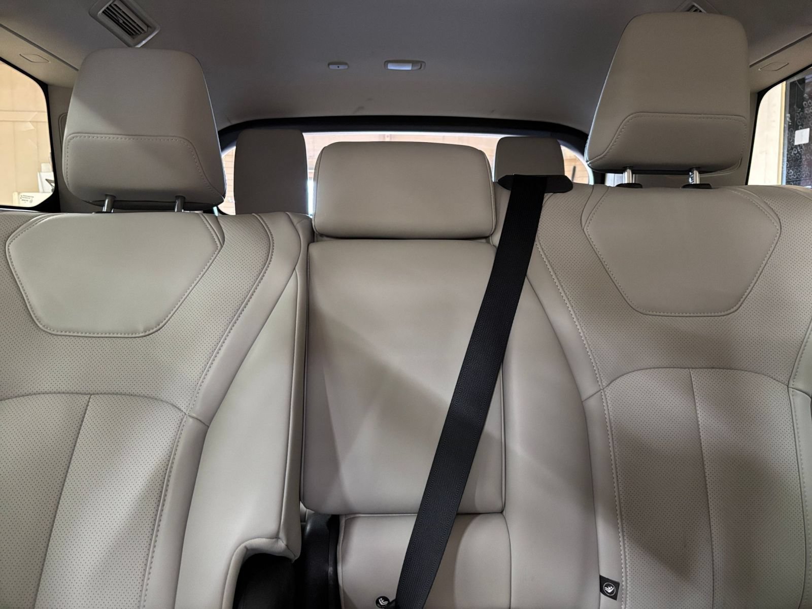 Used 2026 INFINITI QX60 Luxe FWD image 42